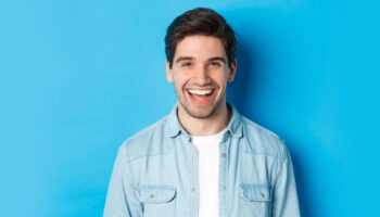 What Are the Pros and Cons of Professional Teeth Whitening?